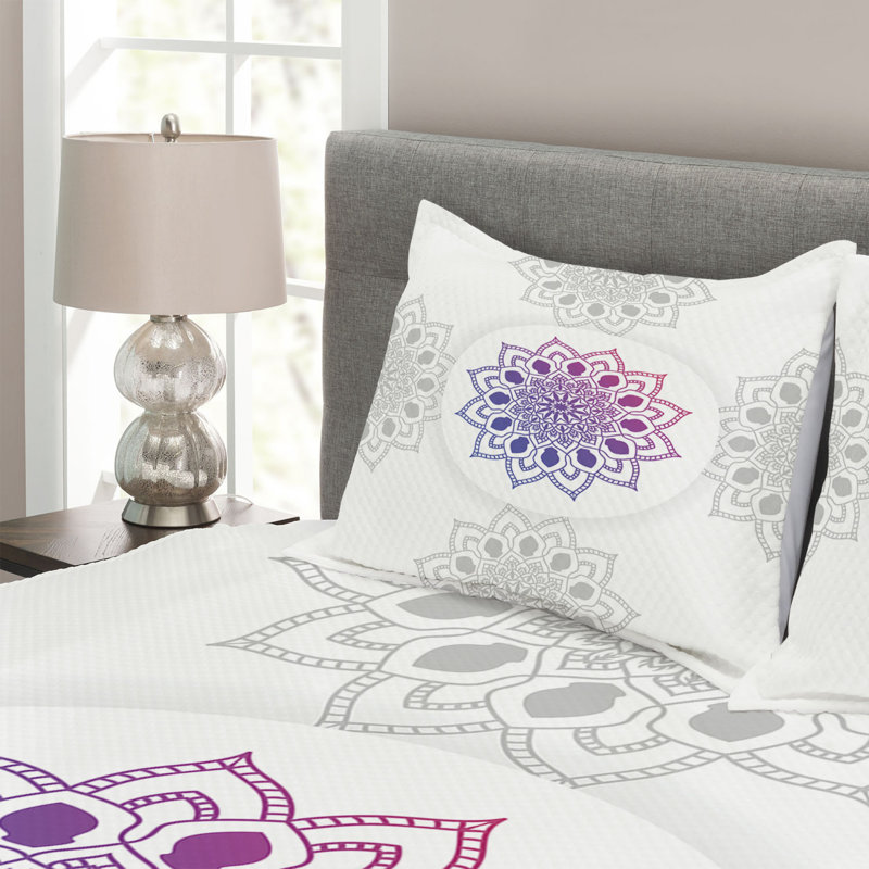 East Urban Home Ablakat Floral Bedspread with Pillow Shams, 220 x 264 cm