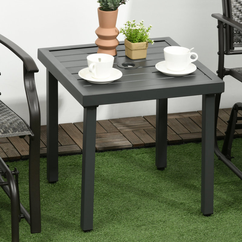 Table d'appoint en acier Lusia