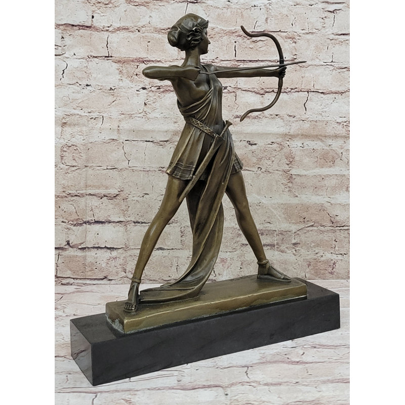 Figurine Kathy Goddess of Hunt