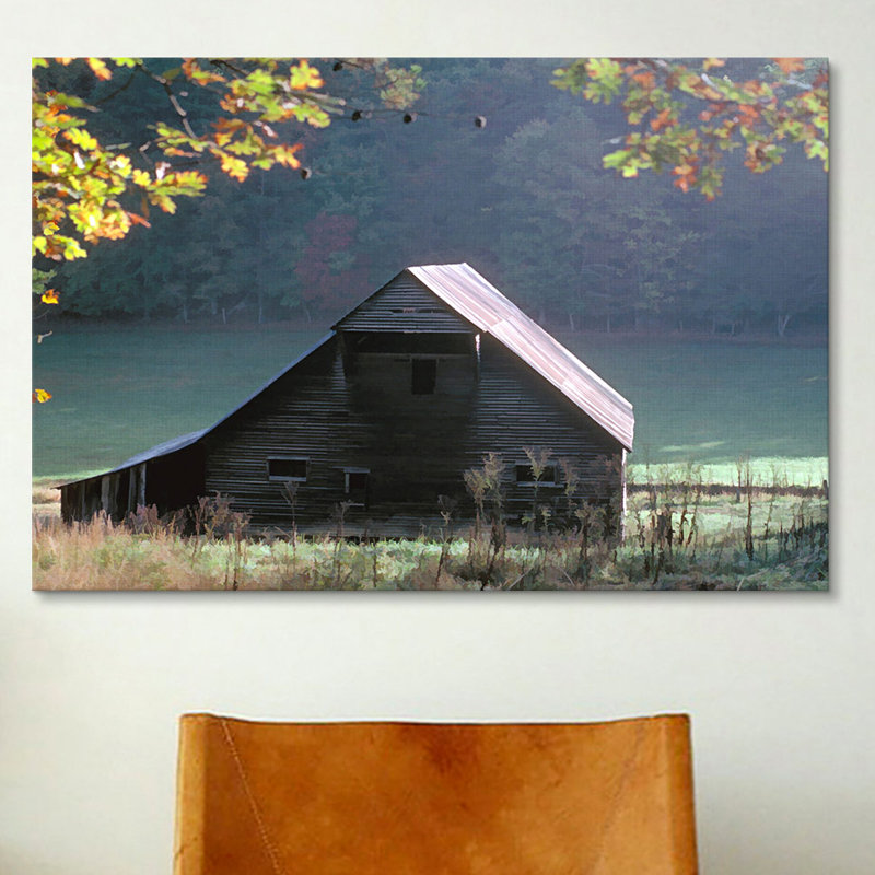 « #54 p cades cove grange » par reproduction de photo sur toile J.D. McFarlan, H 26 po x l 40 po x P 1,5 po