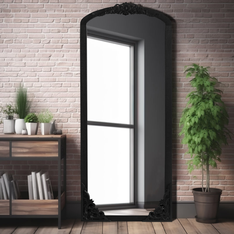 Miroir mural en bois massif Anjulie, Noir, noir, noir, noir, 67 po x 28 po
