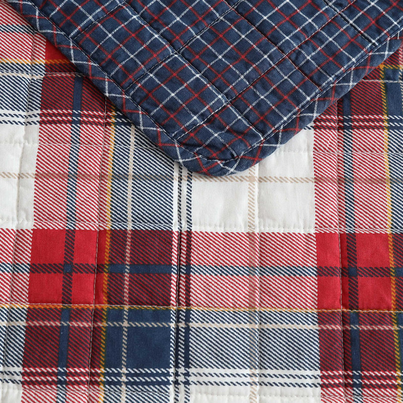 Nautica Rosedale Red Cotton Reversible Quilt Set, King Quilt + 2 King Shams