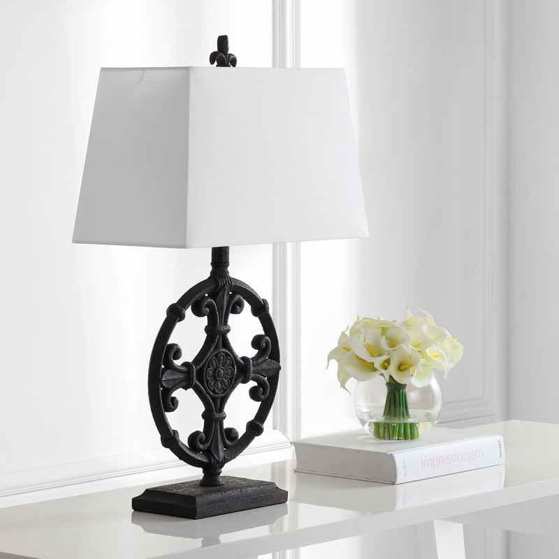Chee Resin Table Lamp Set