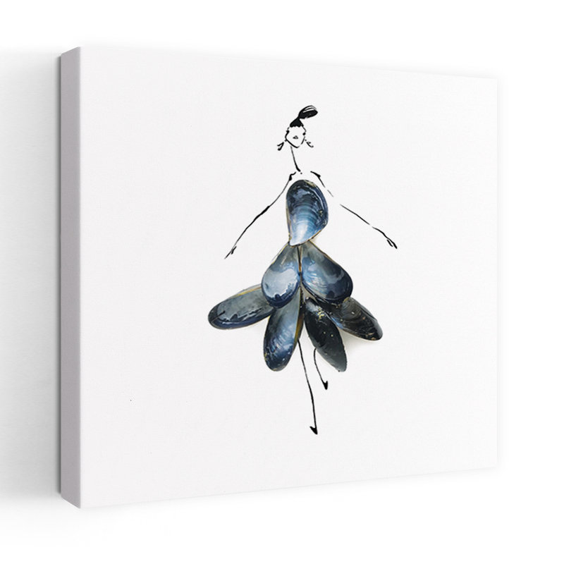 Mussel Shell Dress, élégante décoration murale minimaliste fantaisiste côtière, H 32 po x l 32 po
