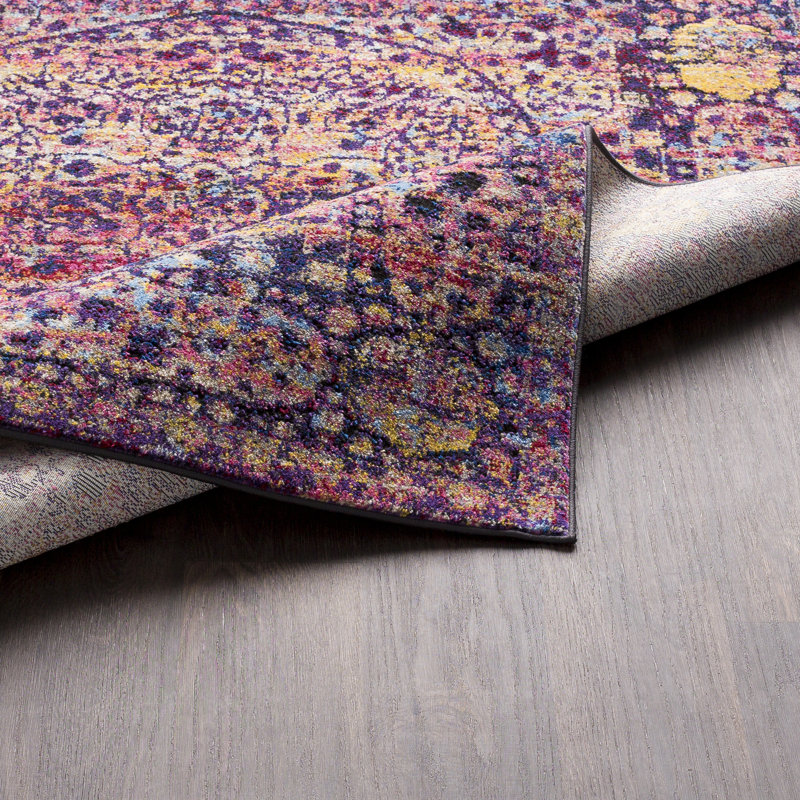 Sonlin Floral Indoor Rug, Runner 2'7" x 7'3"
