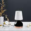 Élégante lampe de table noire, corps en métal avec capuchon en tissu, 6,7 po x 6,7 po x 13 po | Conception élégante, douille E27 (40 W maximum), parfaite pour le décor du salon et de la chambre à coucher, indice IP20, concept moderne noir et blanc-57662679-57662684