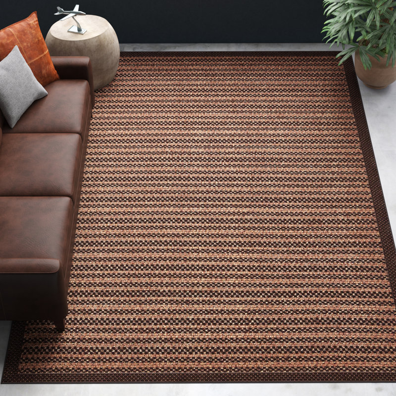 Tapis intérieur / extérieur à rayures Mokszycki, Rectangle 7 pi 1 po x 10 pi