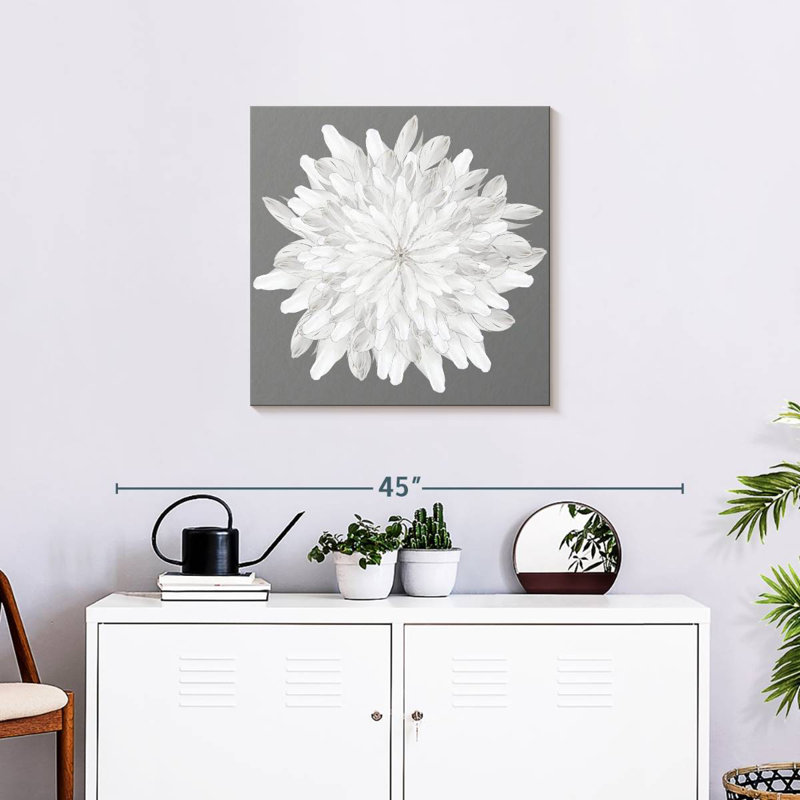 White Feathers Florette, 24" H x 24" W