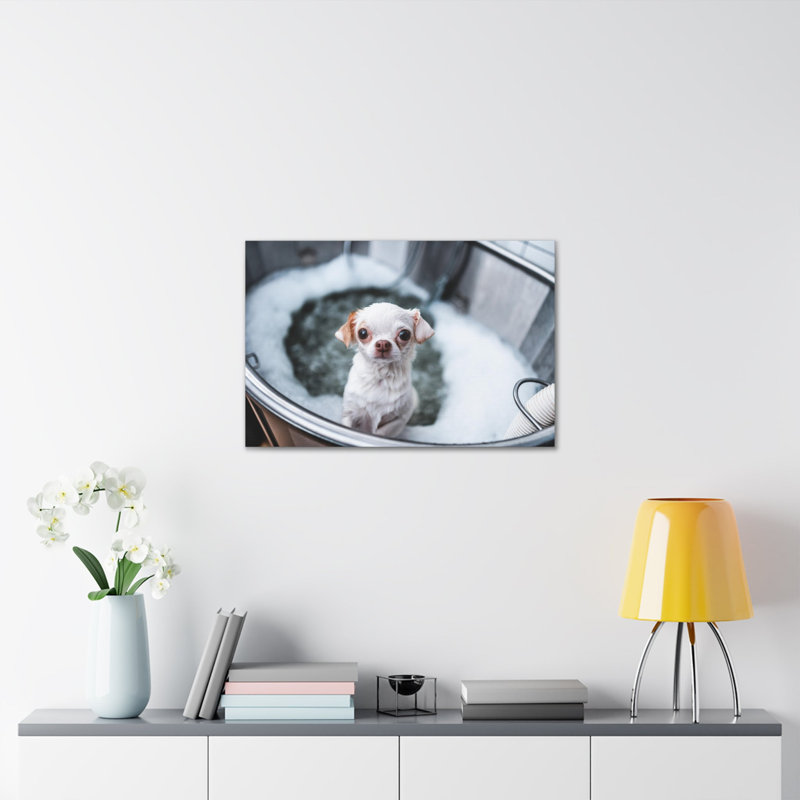 «Cute Chihuahua Bathee», art mural sur toile