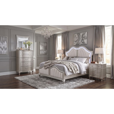 Emerson Silver Oak Queen 4-Piece Bedroom Set