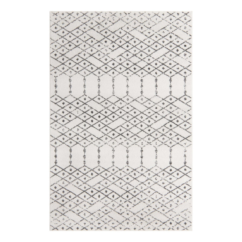 Isaiu Geometric Indoor Rug, Rectangle 5'3" x 8'