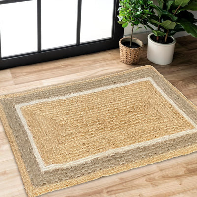 Tapis naturel tressé à la main