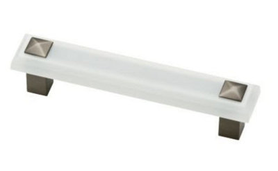 (Paquet de 5) Poignée Kaley de 3-3 / 4 po en blanc translucide et acier inoxydable brossé