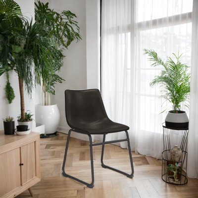 Kanyia Dandon Chair