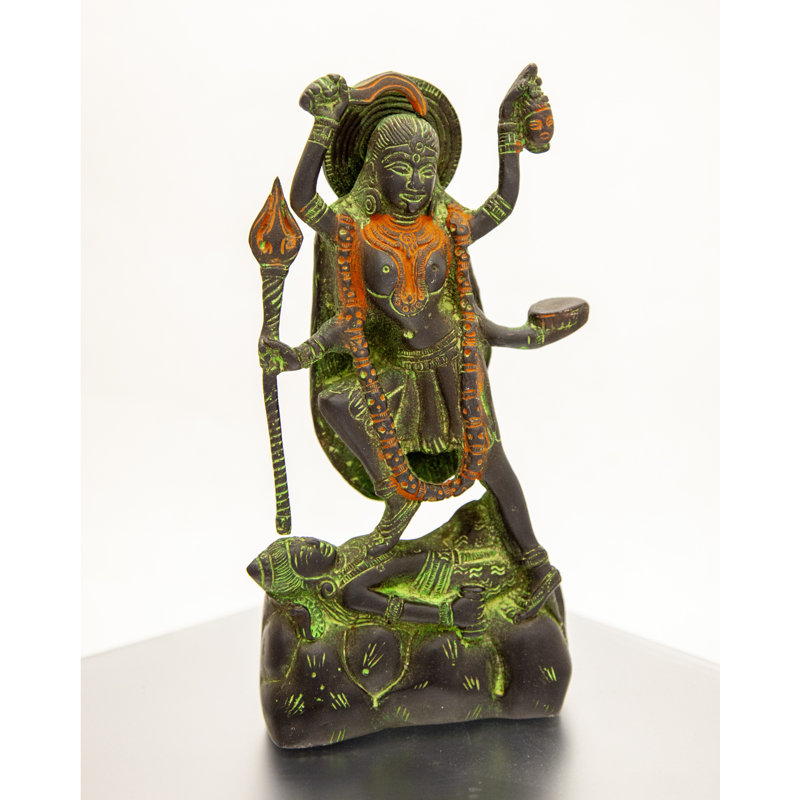 Kali debout