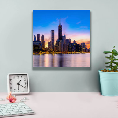 Art mural sur toile Ebern Designs «Chicago - Amber Sunset Glow» par Epic Portfolio