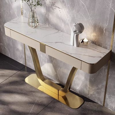 Console légère, luxueuse et moderne