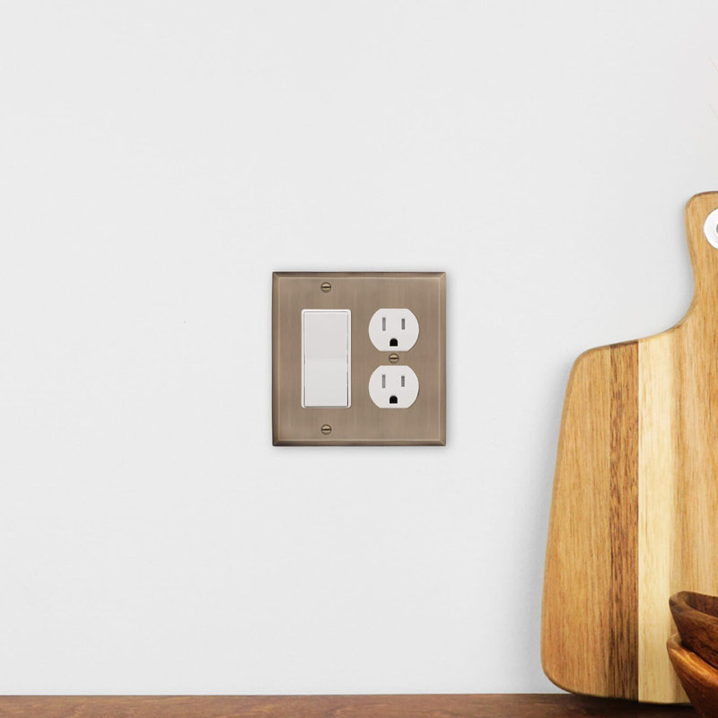 New York 2-Gang Duplex Outlet / Rocker Combination Wall Plate, Antique Brass