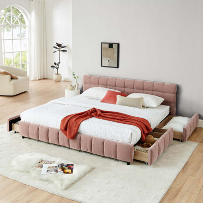 King Size  Upholstered Bed Frame With Thick Fabric, Chenille Fabric Grounded Queen Size Platform Bed With Headboard And Solid Frame. No Box Spring Needed88.5''*85.5''*24'')