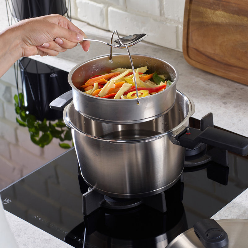 Vitavit® Premium Stovetop Pressure Cooker, 8.5 Qt.