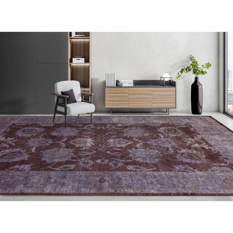 Wool Oriental Area Rug in Purple