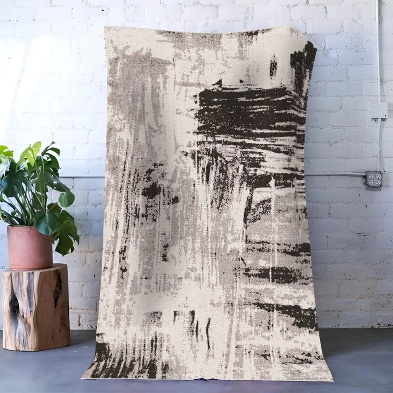 Tapis intérieur / extérieur en polypropylène tissé à la machine en noir Vitala, Rectangle 2 pi 8 po x 5 pi