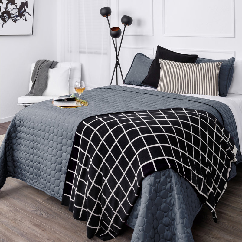 Steel Blue Full Microfiber Quilt Set with Shams