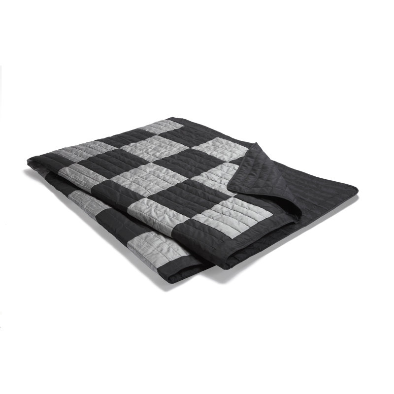 Nikhil Throw Blanket, 270 x 270 cm