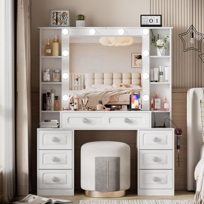 Meuble-lavabo avec miroir et lumières, coiffeuse avec miroir éclairé et station de charge, 
Commode de meuble-lavabo