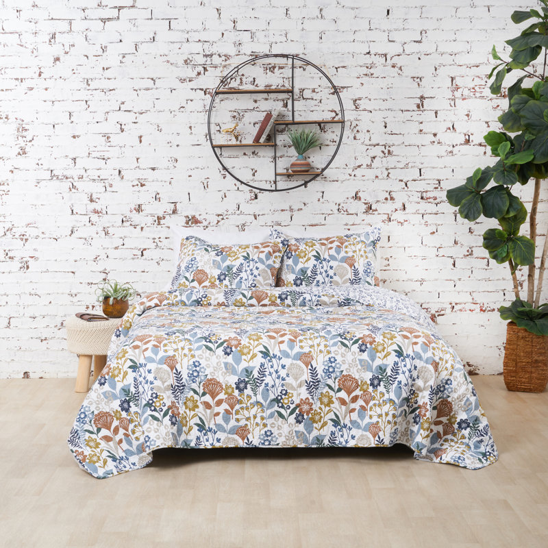 Delilah Cotton Percale Reversible Quilt Set, King Quilt + 2 King Shams