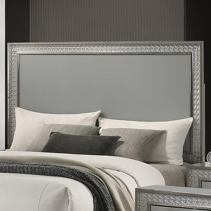 Ensemble de chambre Minardi, 6 pièces: lit, 2 tables de chevet, commode, miroi, Très grand