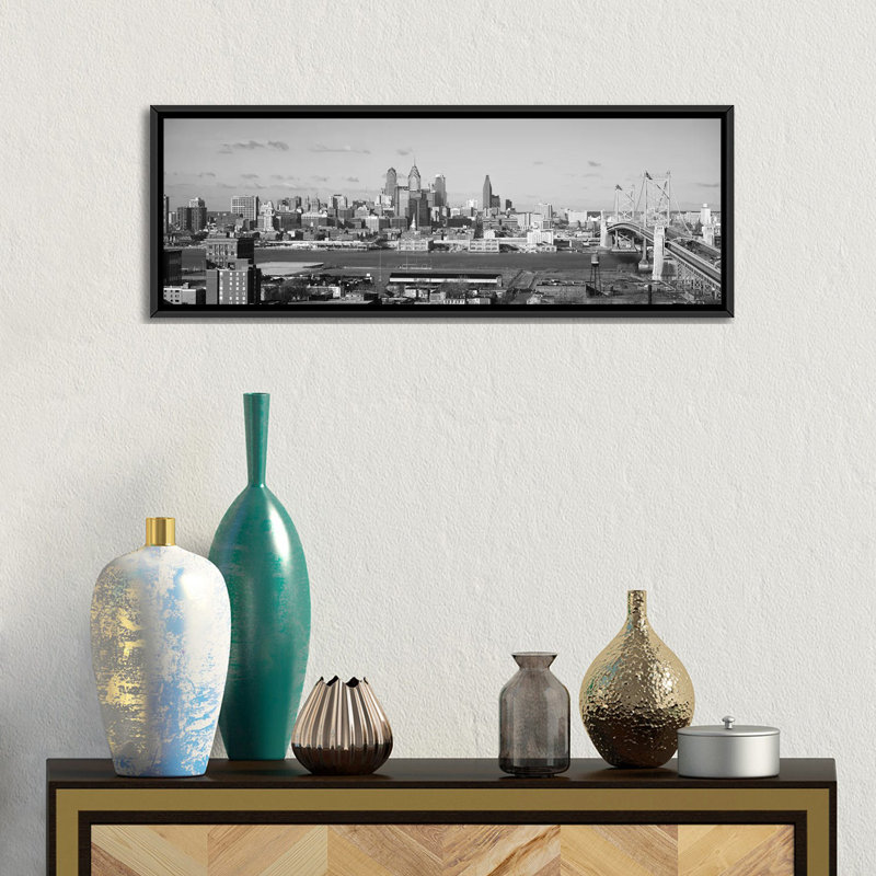 «Philadelphia Skyline Cityscape», reproduction de photo sur toile en noir et blanc, H 12 po x l 36 po x P 1,5 po