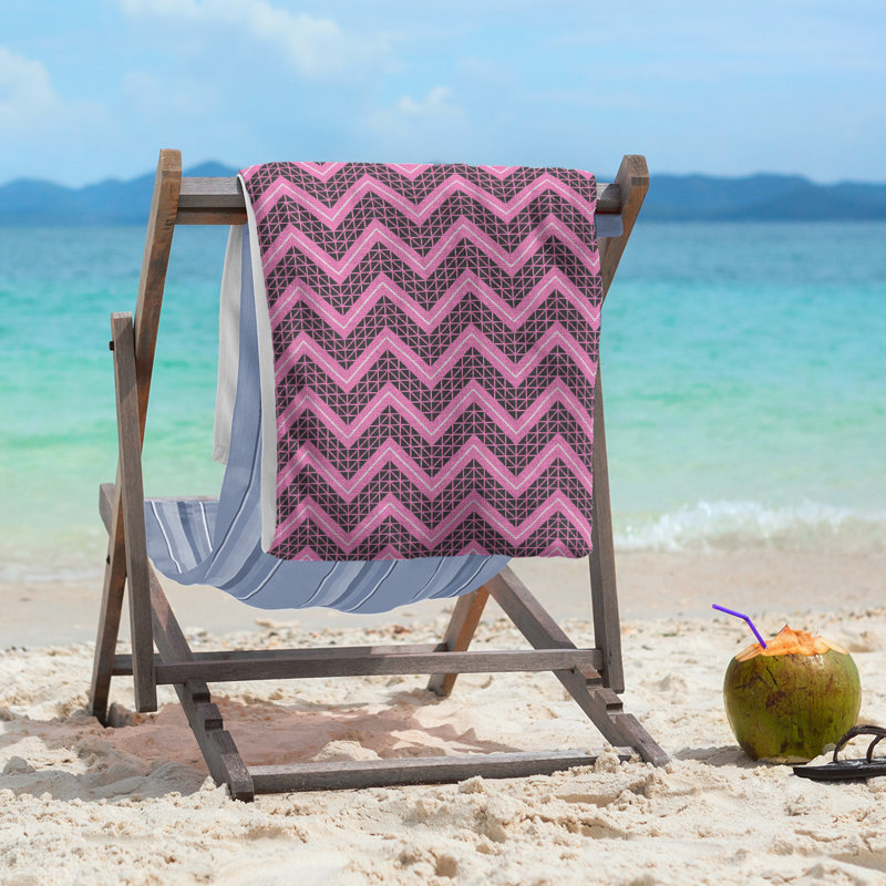 Stephenie Beach Towel, Pink/Black