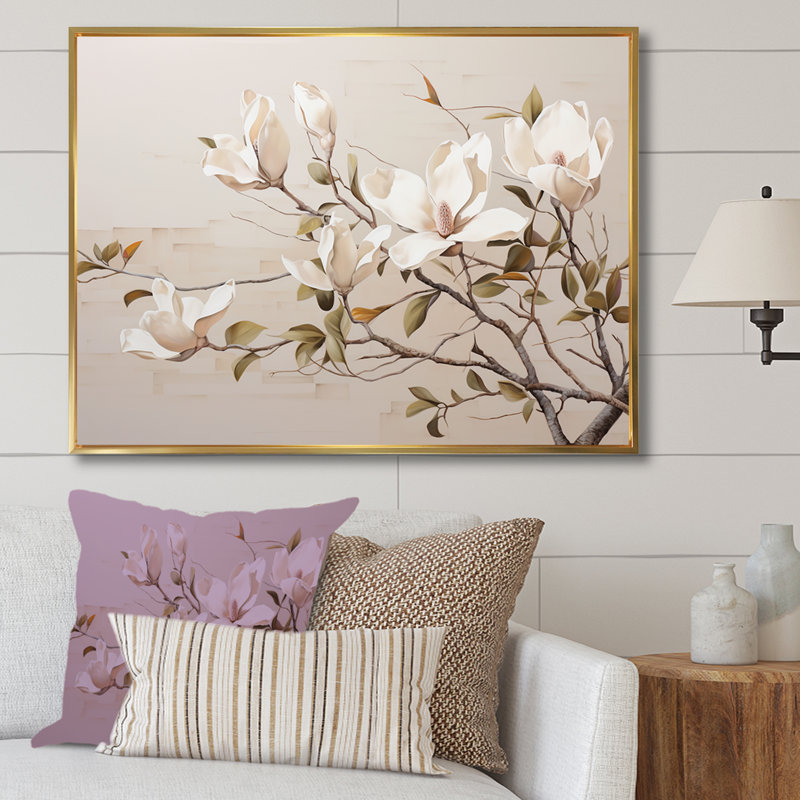 Magnolias rêveuses beiges en fleurs II, Cadre flottant doré, H 12 po x l 20 po x P 1 po