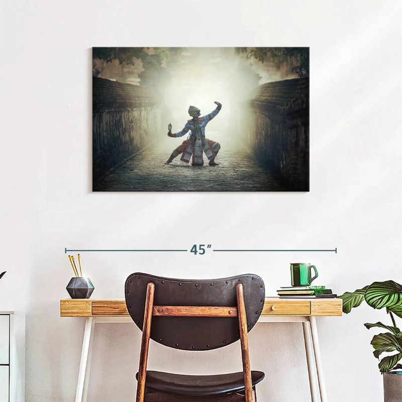 Enn Khon Dancer, 24" H x 36" W