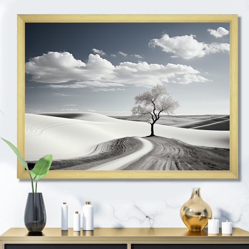 Scandinavian Tranquility Scenery, photographie sur toile, H 30 po x l 40 po x P 1,5 po, Cadre doré simple