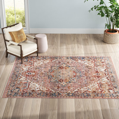 Gilstrap Oriental Indoor Rug