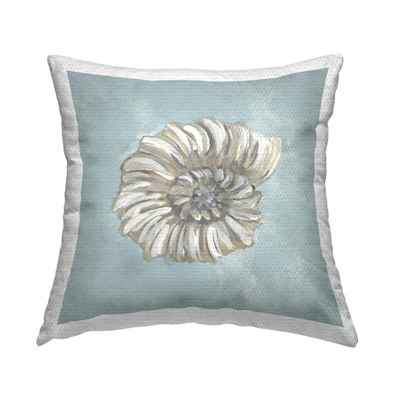 Coussin décoratif extérieur neutre imprimé coquillages Nautilus par Julie Derice