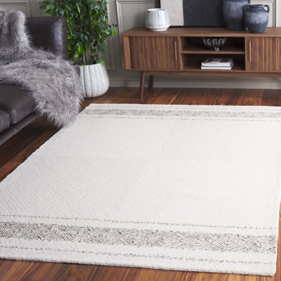 Sisilia Hand Tufted Wool Pile Striped Rug