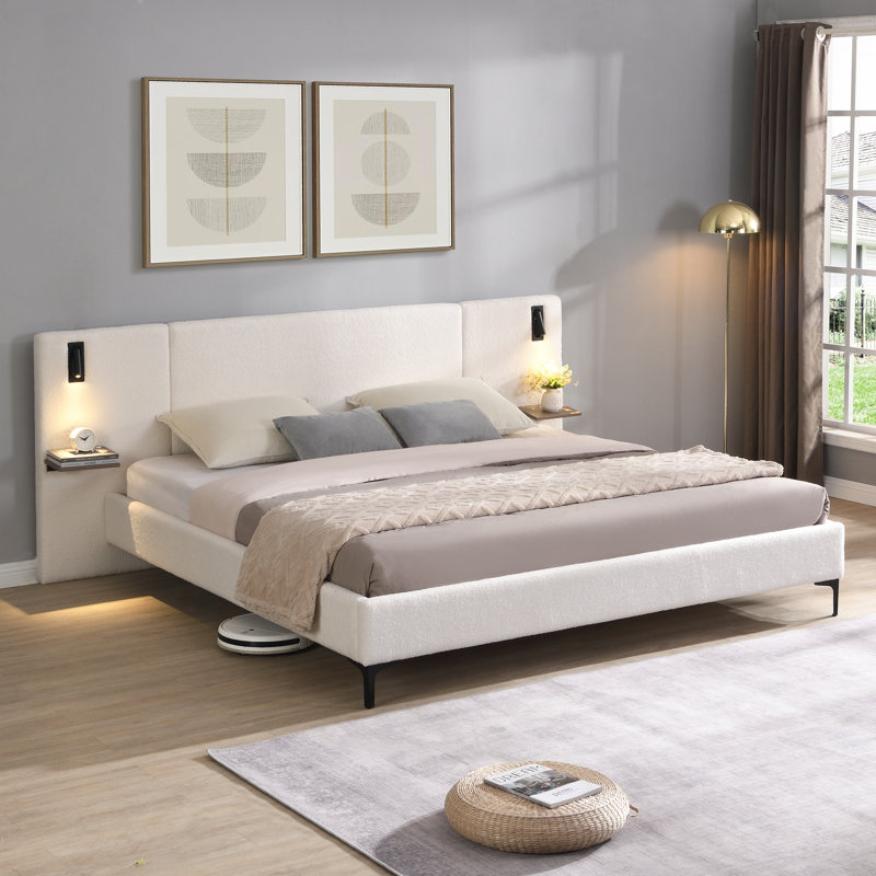 Lit plateforme tapissier très grand avec lumières DEL et tablettes de rangement, structure de lit moderne en tissu, blanc
