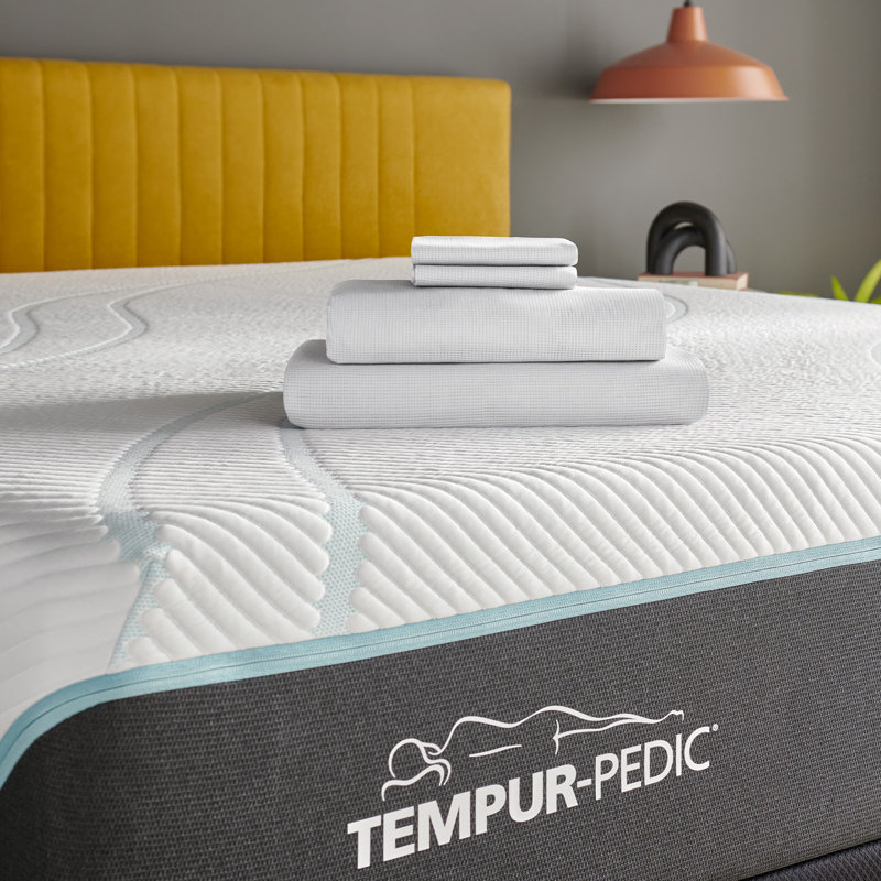 Tempur-ProAir Sheet Set, Split King Sheet Set/2 Fitted Sheets/2 King Pillow, White