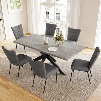 6 - Person Extendable Dining Set