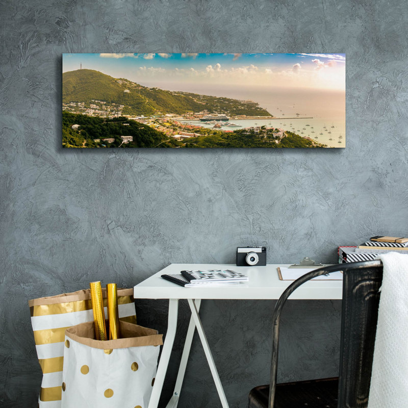 «Saint Thomas US Virgin Islands» par Epic Portfolio, art mural sur toile, H 12 po x l 36 po x P 1,5 po