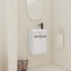 Meuble-lavabo mural 16 po avec lavabo en céramique et porte d'armoire à fermeture en douceur, pour petite salle de bain-116040591