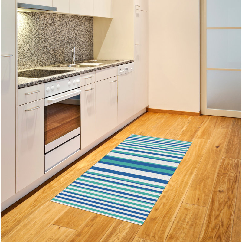 Tapis décoratif à longues fibres en polyester Aqua, Rectangle 2 pi 7 po x 5 pi