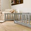 Lit simple au sol avec clôture et porte en bois-1849146737-1849146743