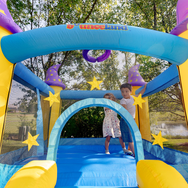 Inflatable 8' x 9' Bounce House Slide