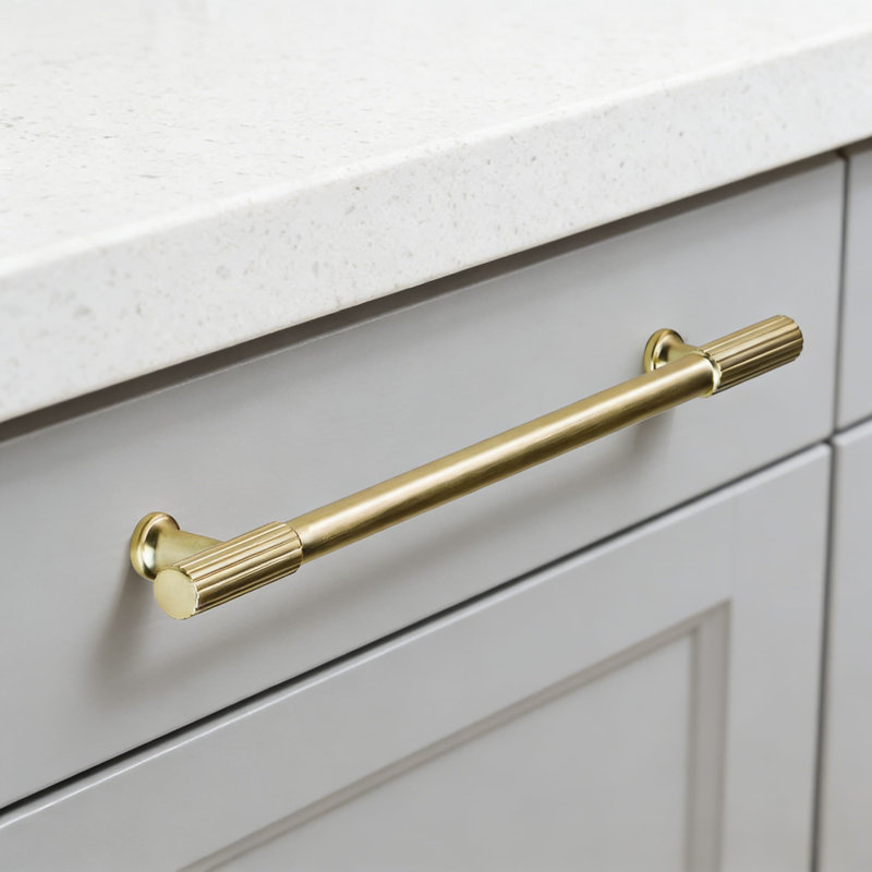 Paquet de 20 poignées d'armoire en or brossé, poignées de tiroir de cuisine et de salle de bain en alliage de zinc massif, quincaillerie d'armoire centrale à trou de 5 pouces pour la modernisation des meubles