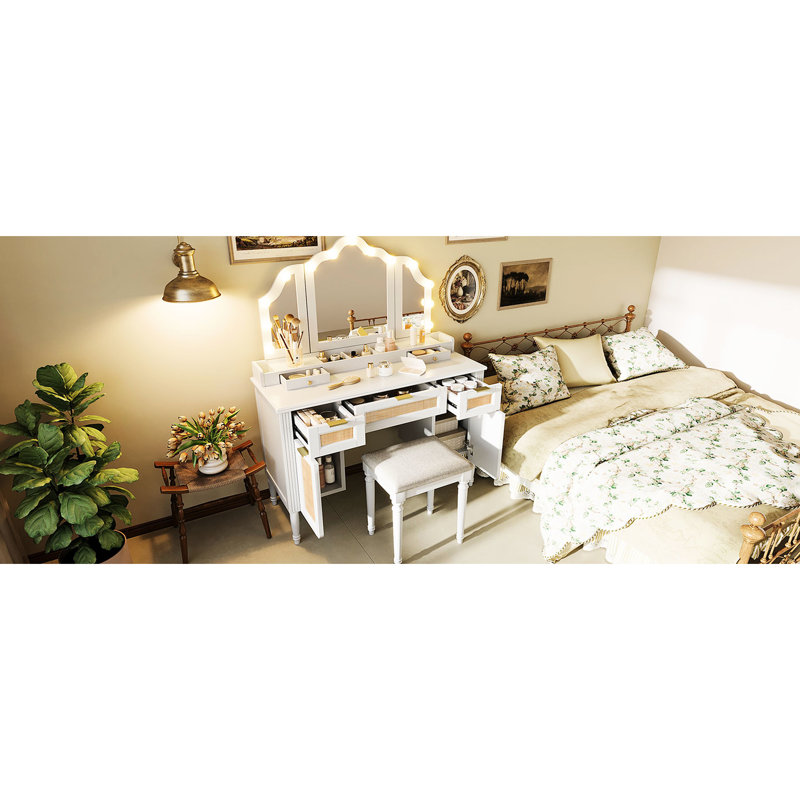 Meuble-lavabo de 43,75 po avec 13 lumières à DEL inspirées, 3 options d'éclairage, miroir à trois volets, 5 tiroirs de rangement, station de charge, ambiance bohémienne côtière pour table de chambre à coucher, ampoules, tiroirs et tablettes classiques