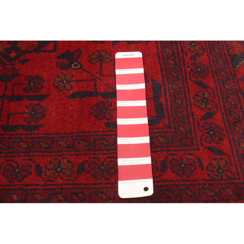 Tapis rouge Malechi Esari 6 pi 7 po x 9 pi 9 po